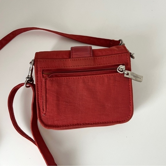 Baggallini Mini Crossbody Wallet Purse Bag Red - Picture 5 of 8